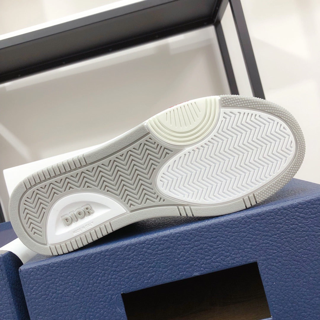 CD B27 Low White Grey