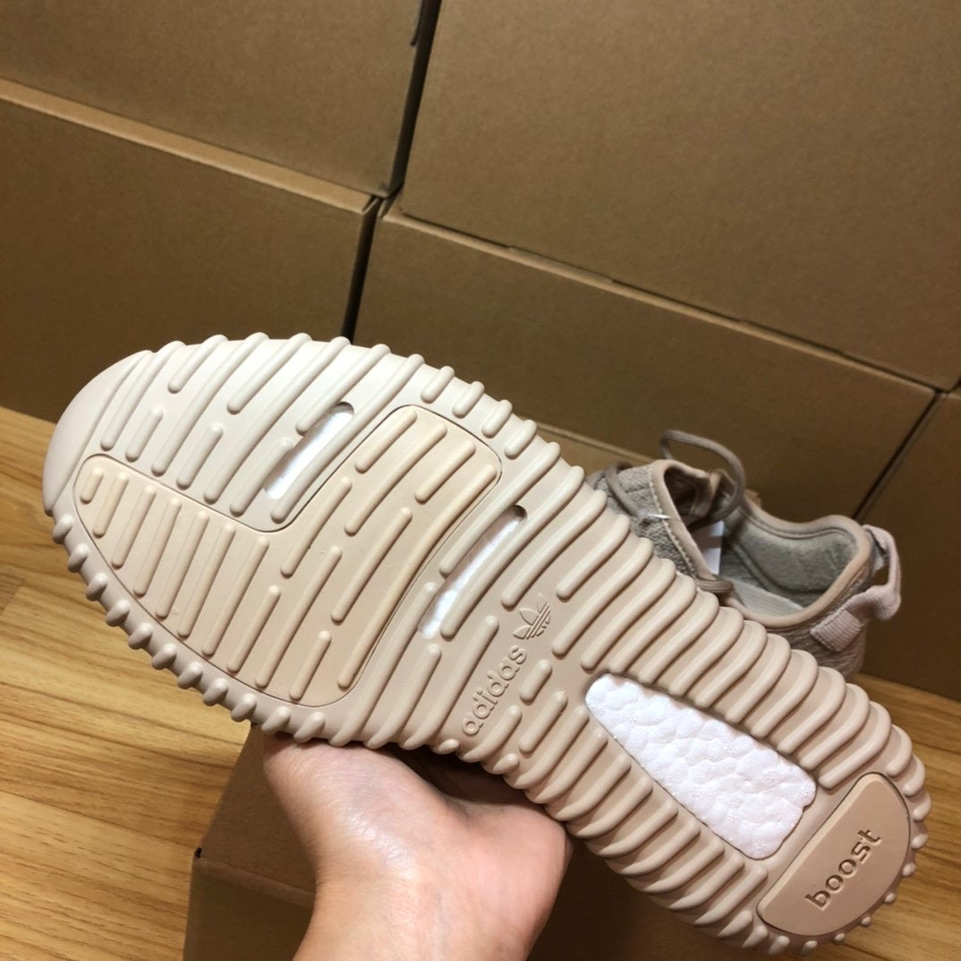 Boost 350 Moonrock