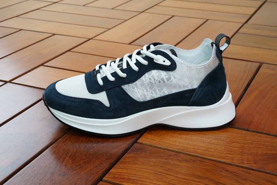 CD B25 Runner Navy Oblique Suede