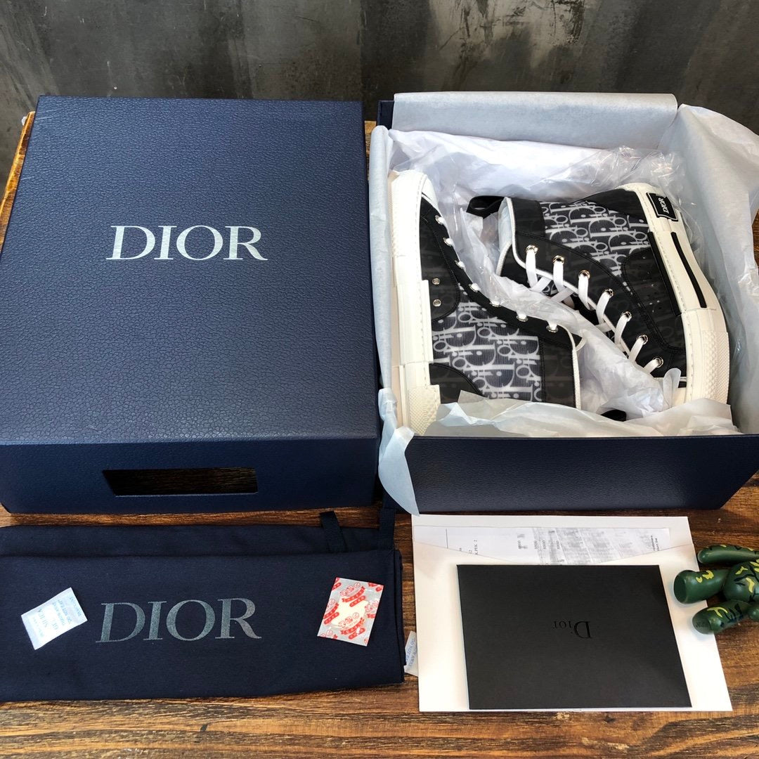 B23 High Black White Oblique