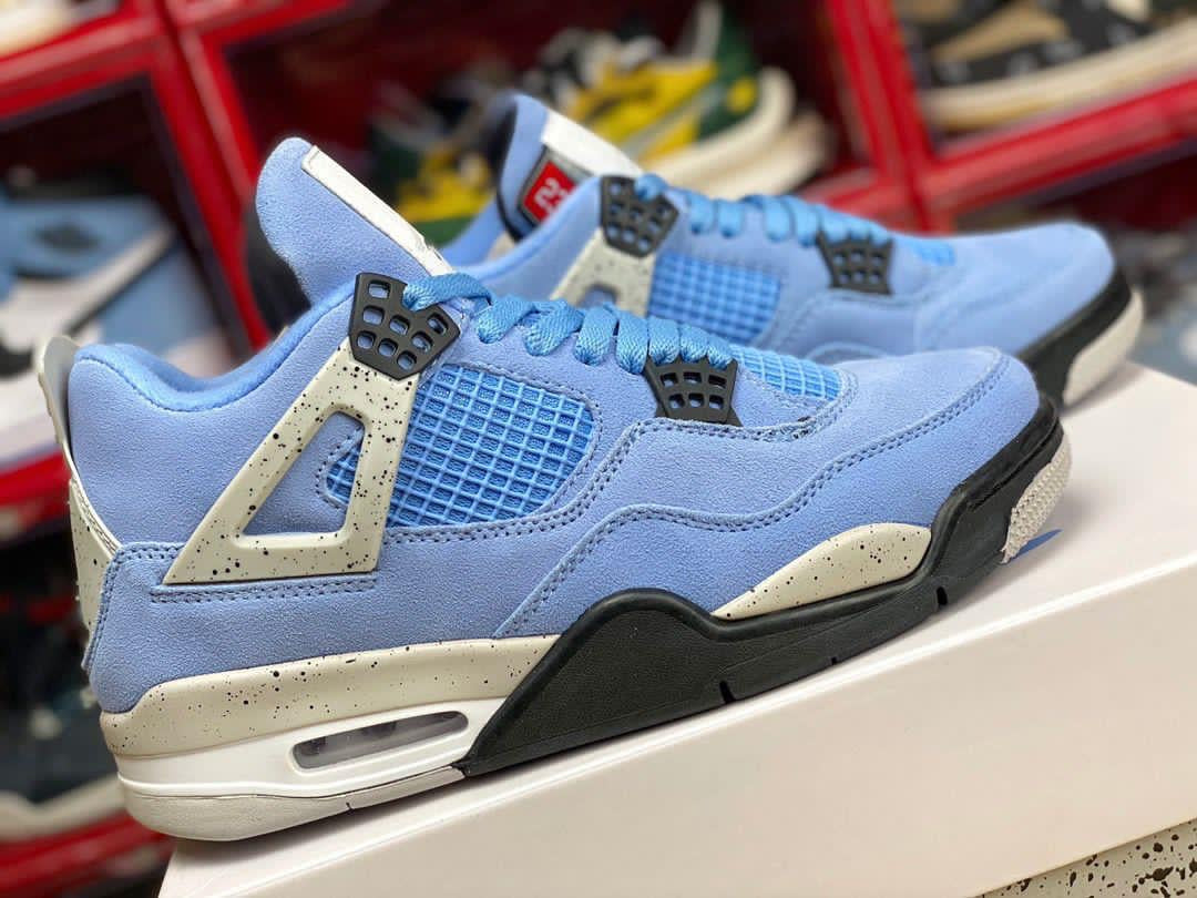 J4 Retro University Blue