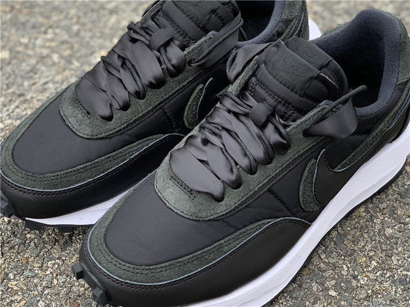 LD Waffle Sacai Black Nylon