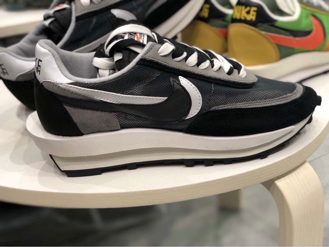 LD Waffle sacai Black