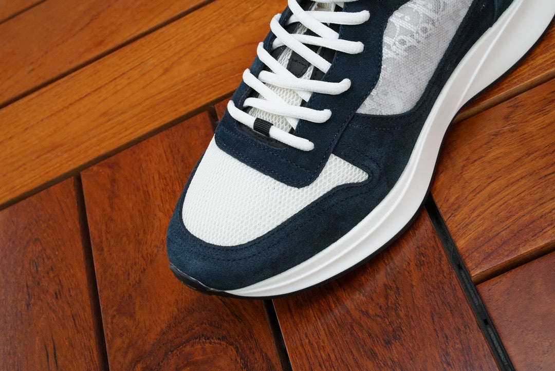 CD B25 Runner Navy Oblique Suede
