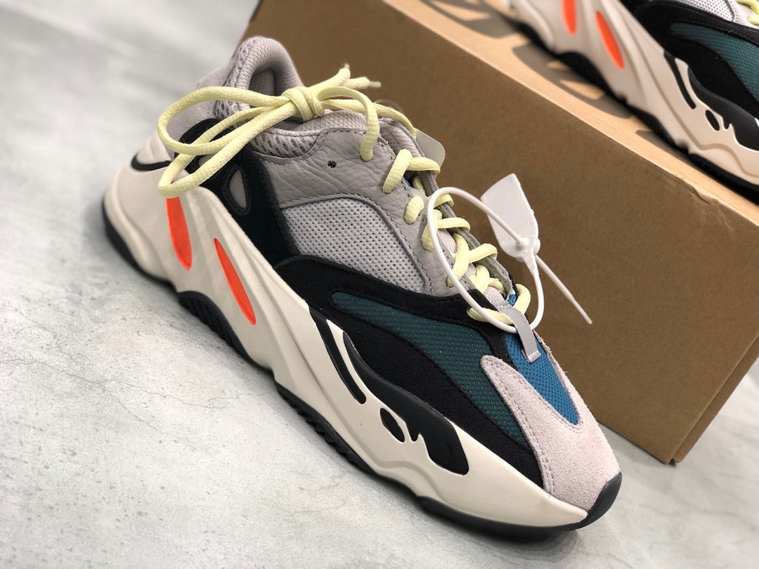 700 Wave Runner