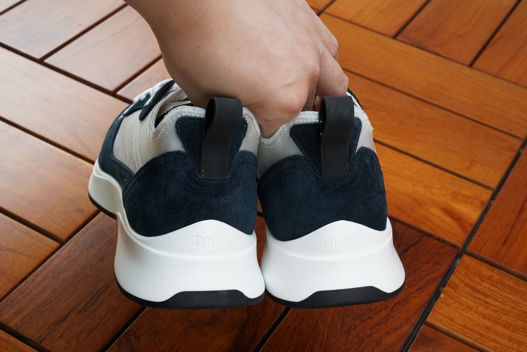 CD B25 Runner Navy Oblique Suede