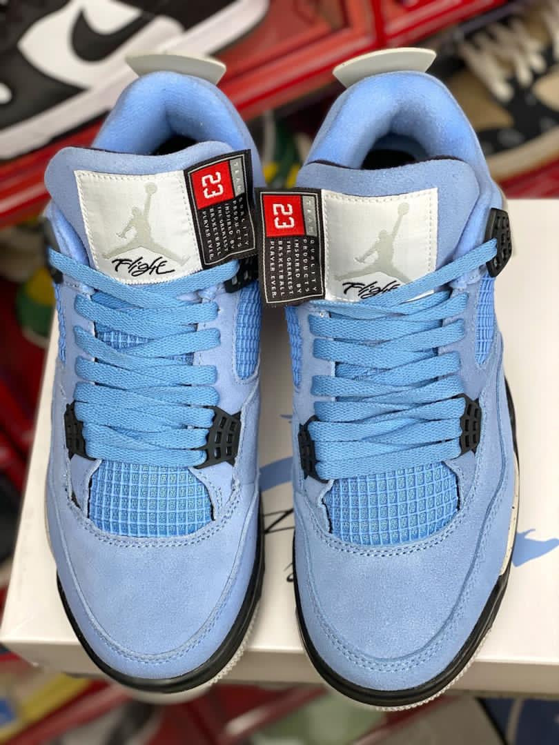 J4 Retro University Blue