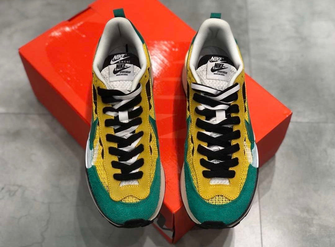 Vaporwaffle sacai Tour Yellow Stadium Green