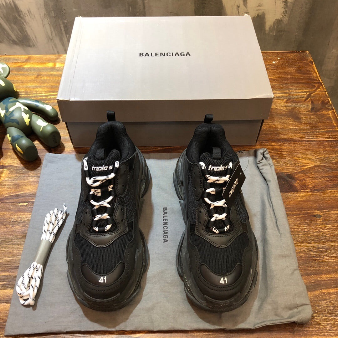 Triple S Black clear sole