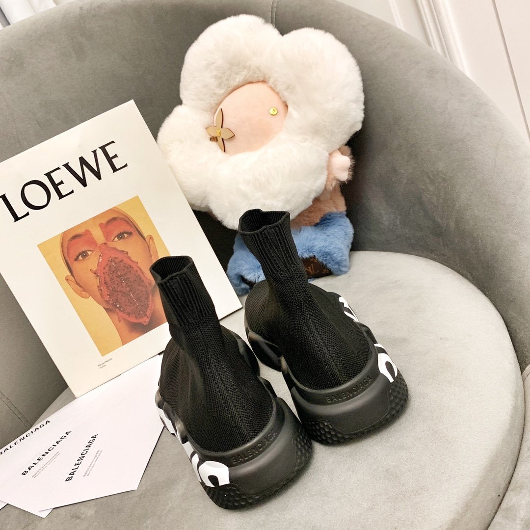 Speed Graffiti Trainers Black