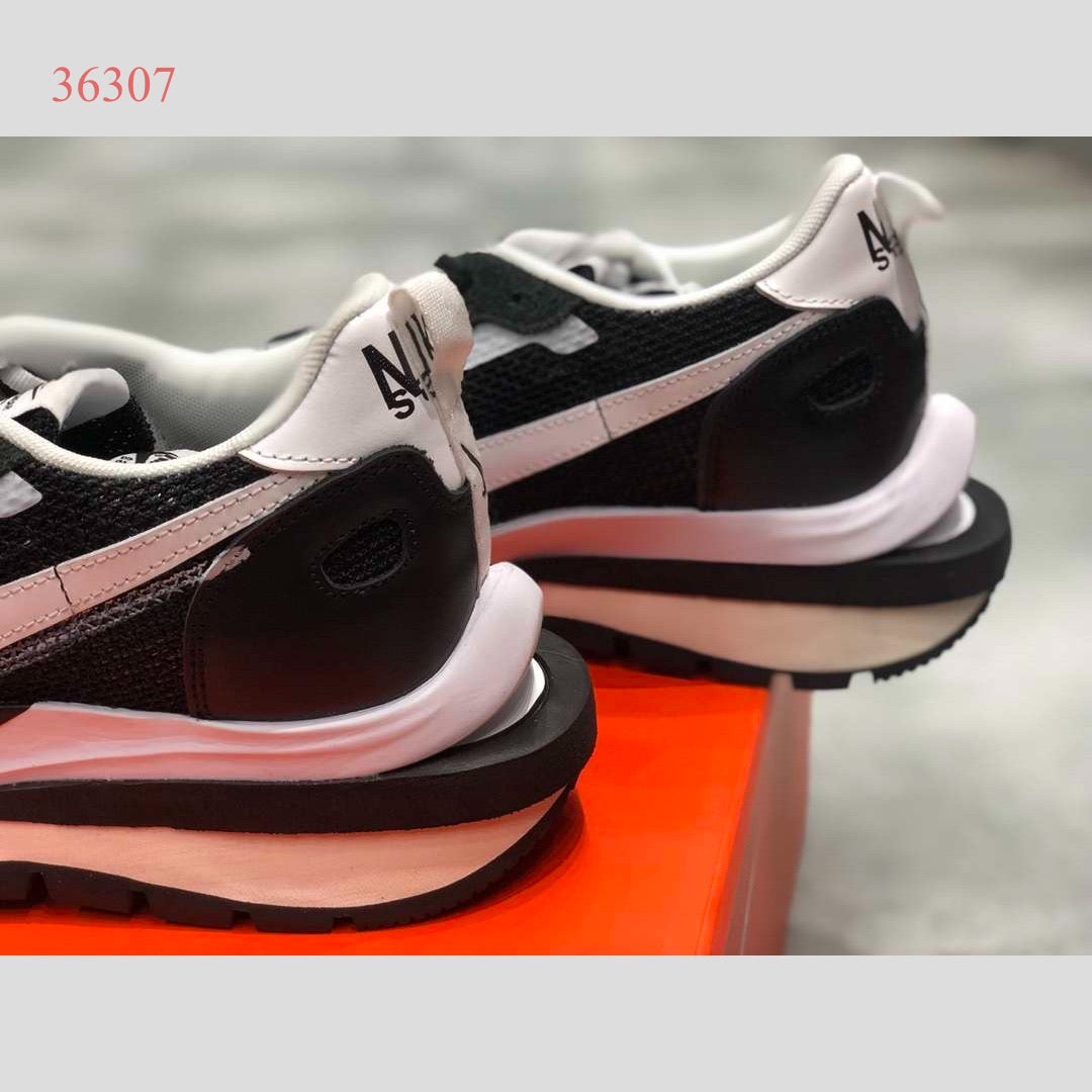 Vaporwaffle sacai Black White